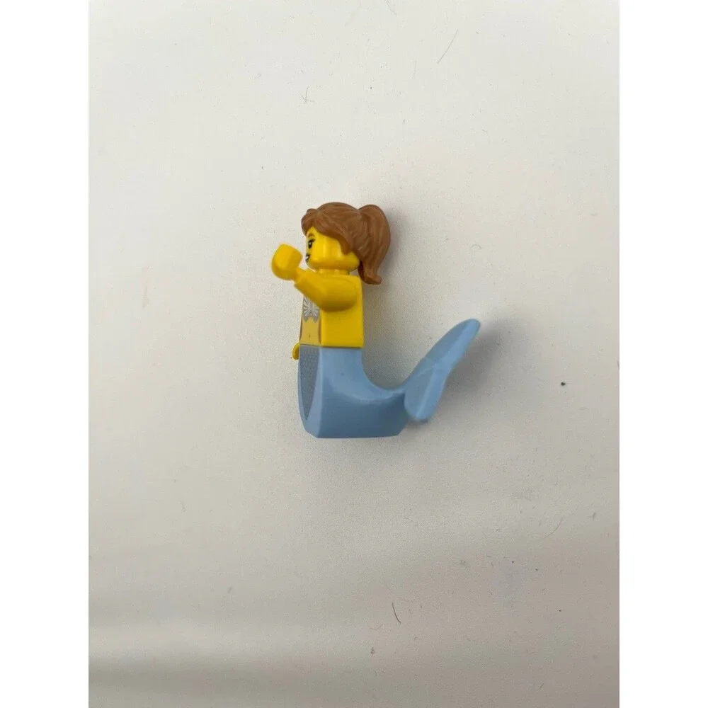 LEGO Mermaid blond starfish blue Ocean Collectible series CMF 9 minifigure